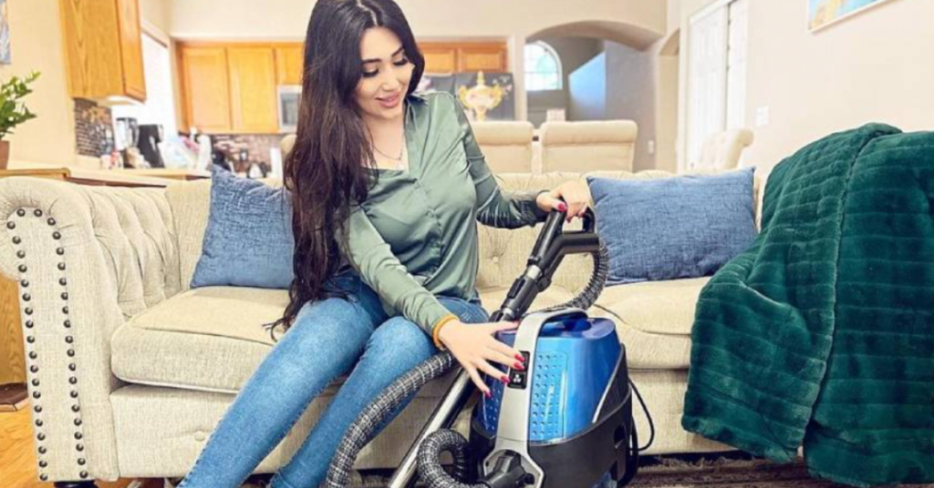 Water Vacuums v. Traditional Vacuums Sirena®