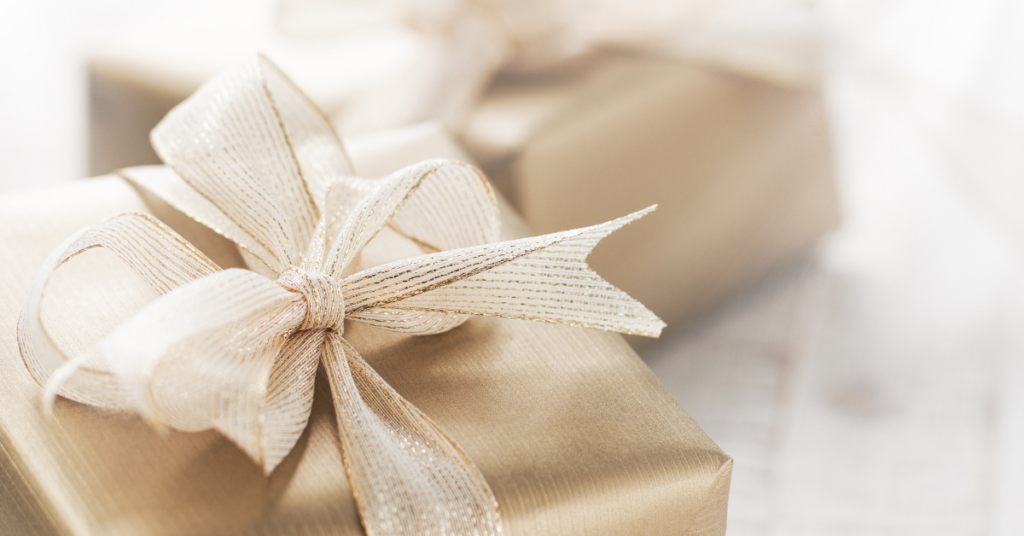 4 Wedding Gift Ideas That Will Actually Be Used | Sirena®